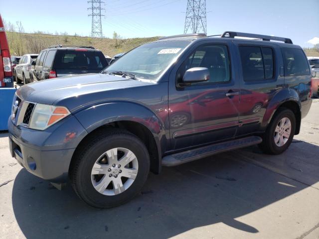 2005 Nissan Pathfinder LE