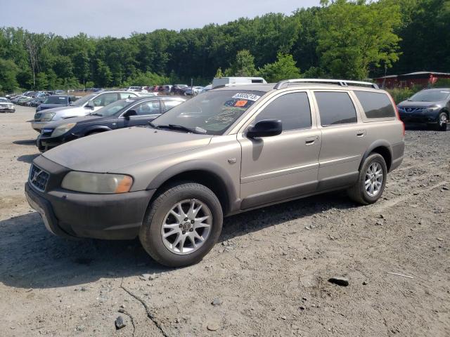 2005 Volvo XC70 