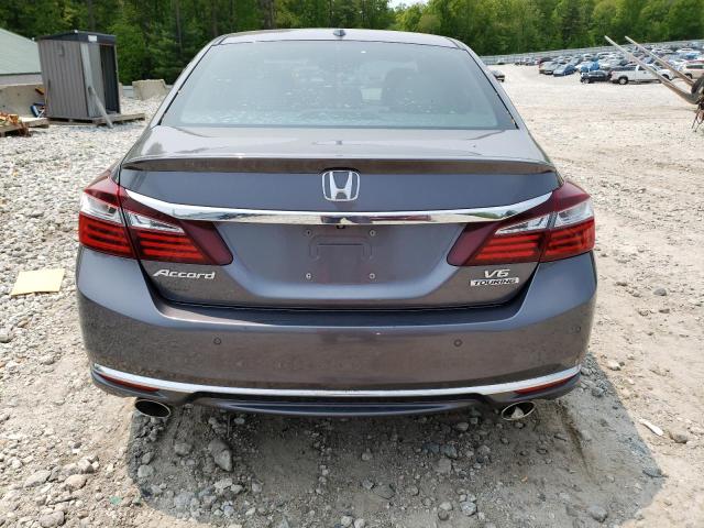 1HGCR3F94GA015021 Honda Accord Touring