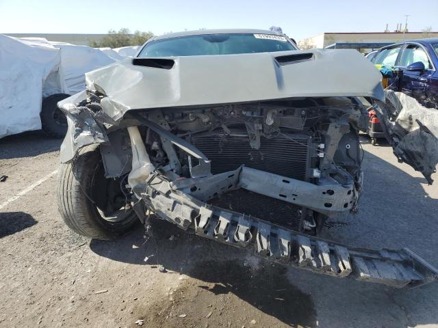 2C3CDZAG3JH302840 Dodge Challenger Sxt