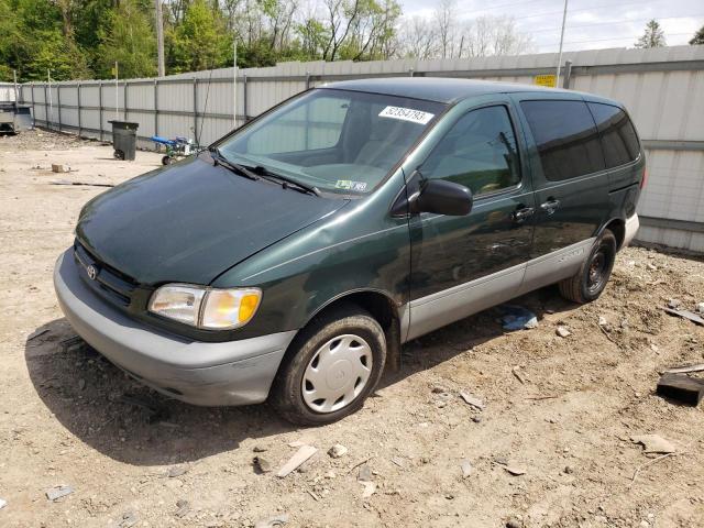 2000 Toyota Sienna CE