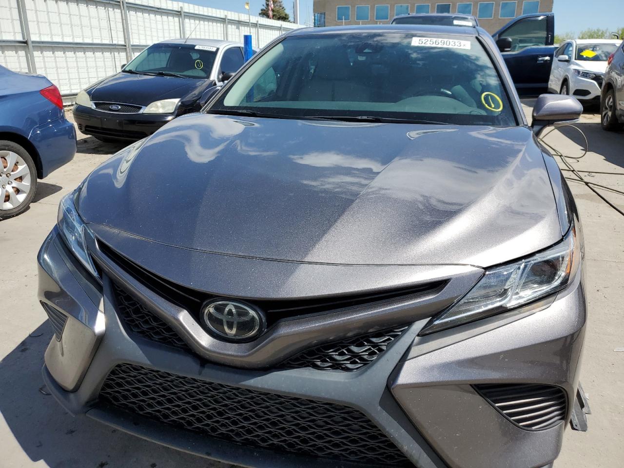 2019 Toyota Camry L vin: 4T1B11HK3KU179756