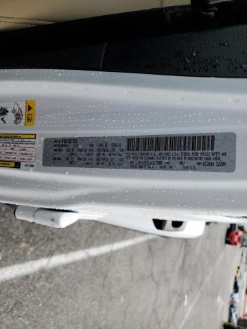 1C4HJXEG1JW117888 Jeep Wrangler Unlimited Sahara