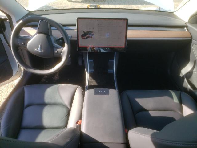 5YJ3E1EB4LF637803 Tesla MODEL 3
