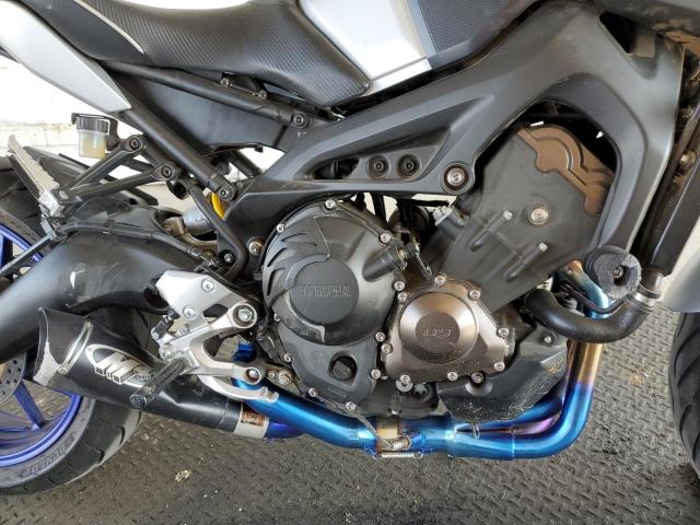 2015 YAMAHA FZ09 JYARN33E9FA007500