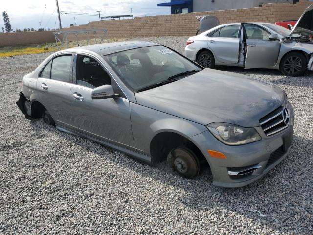 WDDGF8AB5ER317650 Mercedes-Benz C 300 4matic