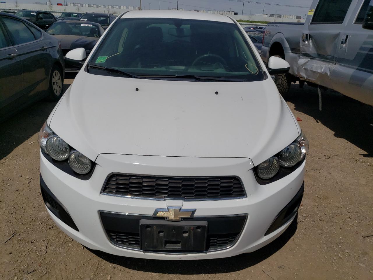 1G1JC6SHXF4152783 2015 Chevrolet Sonic Lt