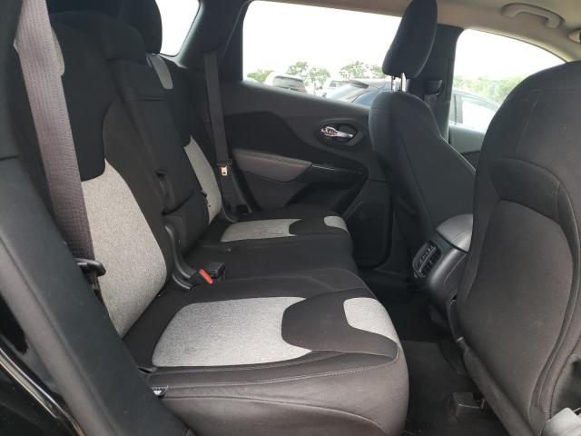 1C4PJLCS4EW115358 Jeep Cherokee Latitude