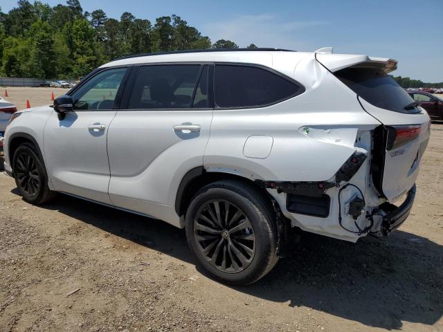 VIN 5TDKDRAH1PS020318 2023 Toyota Highlander, L no.2