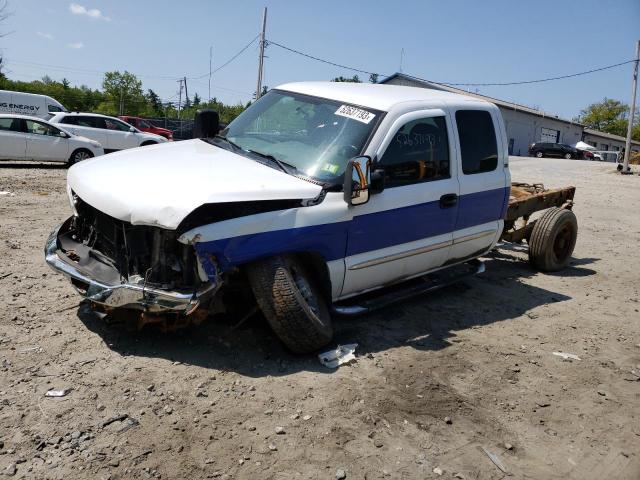 2005 GMC Sierra 2500HD 