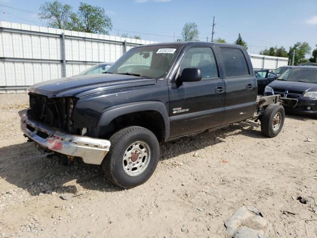 Salvage cars for sale from Copart Lansing, MI: 2004 Chevrolet Silverado K2500 Heavy Duty