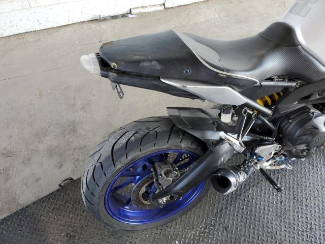 2015 YAMAHA FZ09 JYARN33E9FA007500
