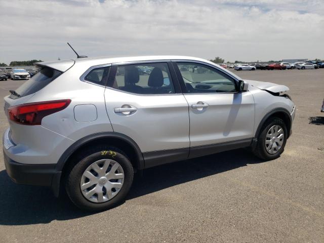JN1BJ1CP0JW193207 Nissan Rogue Sport S