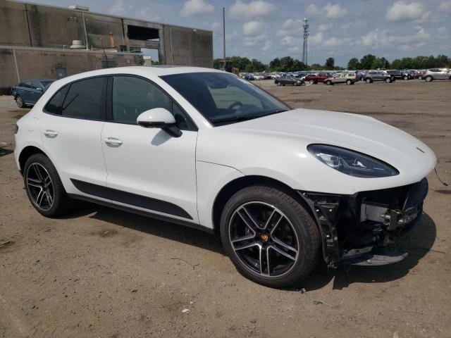 VIN WP1AA2A57LLB05675 2020 Porsche Macan no.4