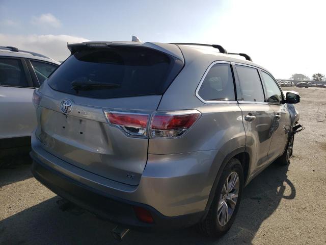 VIN 5TDZKRFH0ES020725 2014 Toyota Highlander, LE no.3