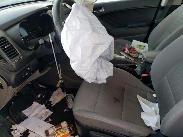 KNAFX4A69G5537900 KIA FORTE LX