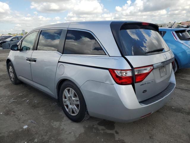 VIN 5FNRL5H27DB040956 2013 HONDA ODYSSEY no.2