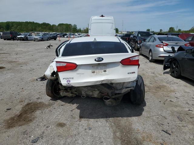 KNAFX4A86G5450635 KIA FORTE EX
