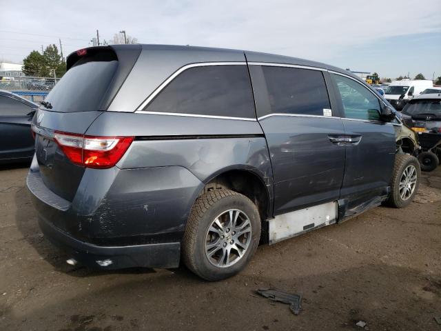 VIN 5FNRL5H68DB065058 2013 HONDA ODYSSEY no.3