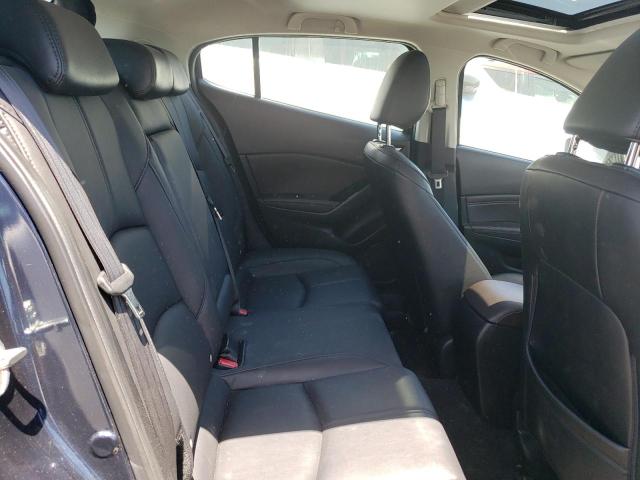 3MZBN1L37JM185942 Mazda 3 TOURING