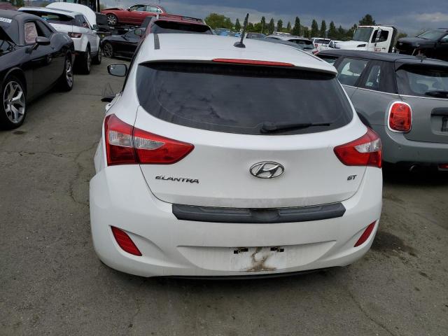 KMHD35LH8HU359829 Hyundai ELANTRA GT