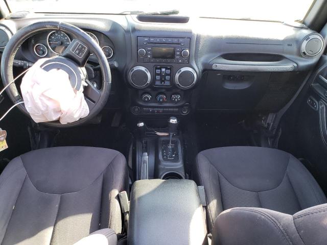 1C4BJWDG8GL151757 Jeep Wrangler Unlimited Sport