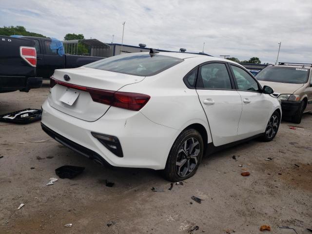 3KPF24AD9ME327572 KIA FORTE FE