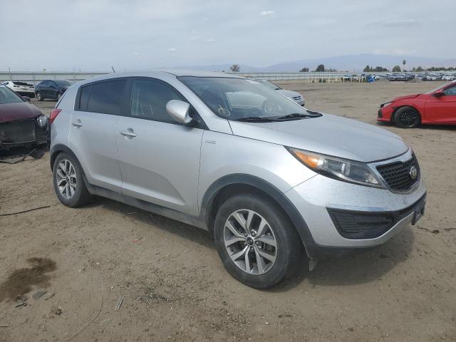 KNDPBCACXG7876031 KIA Sportage Lx