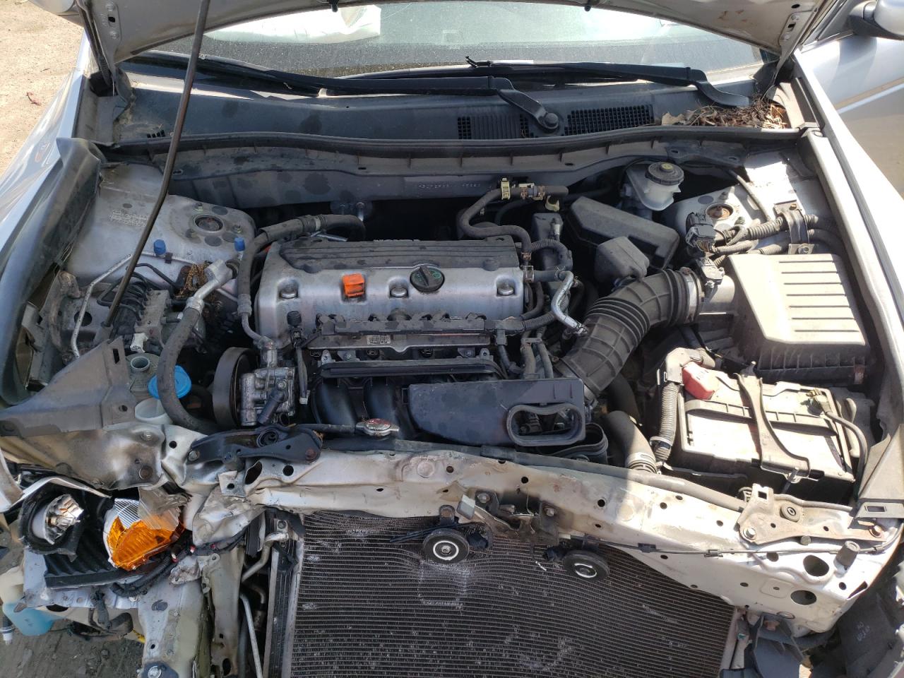 1HGCP2F32AA195683 2010 Honda Accord Lx