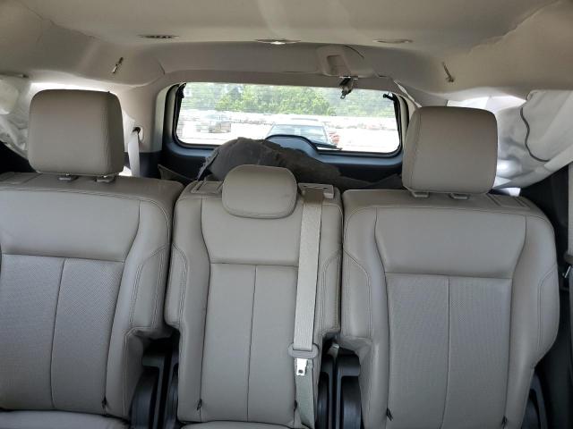 1FMJU1HT6KEA82864 Ford Expedition Xlt