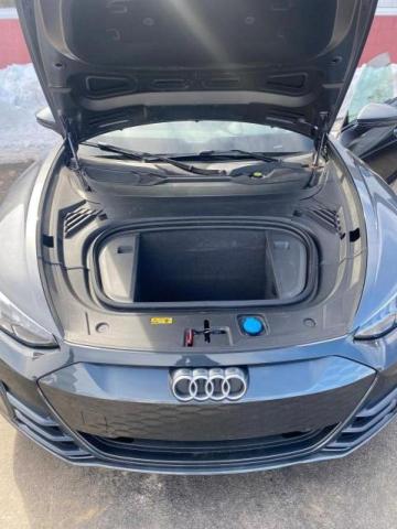 2022 AUDI E-TRON GT - WAUFJBFW1N7004424
