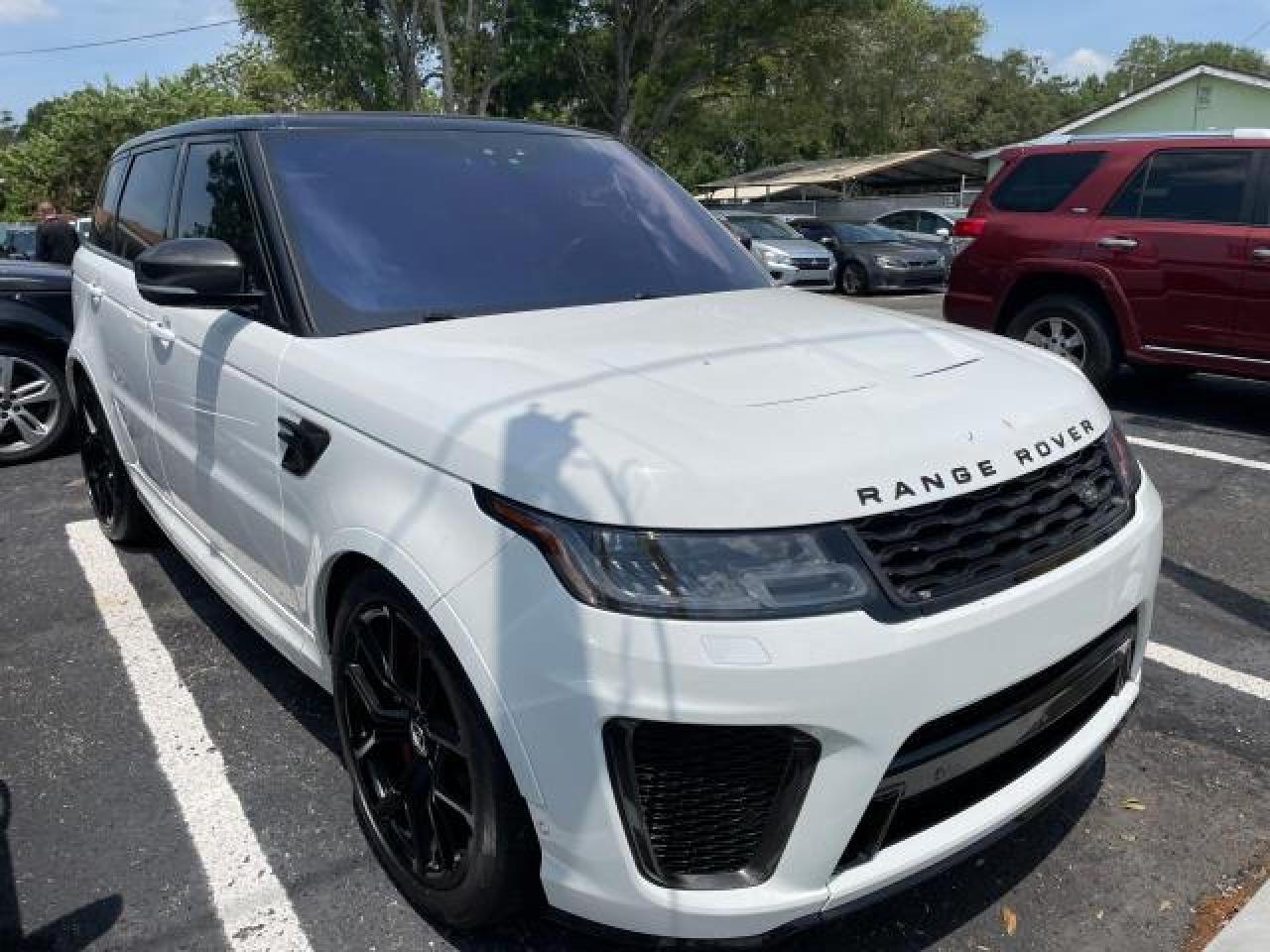 Range Rover Sport SVR White 2020