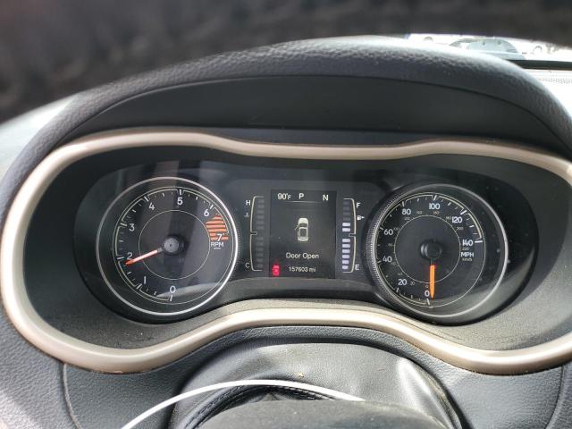 1C4PJLCB9JD514045 Jeep Cherokee Latitude