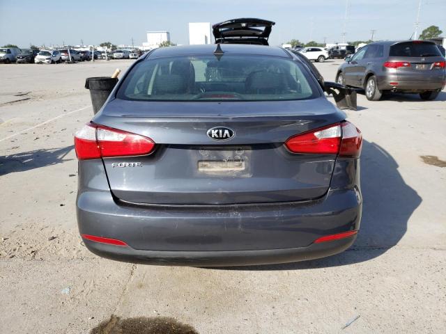 KNAFK4A67G5606792 | 2016 KIA FORTE LX