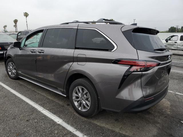5TDBRKEC5MS034791 Toyota SIENNA LE