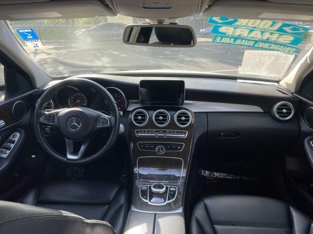 55SWF4JB3HU228389 Mercedes-Benz C 300