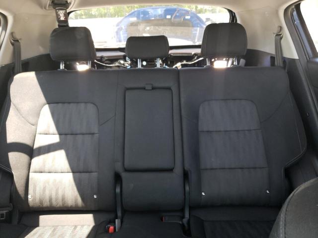 KNDPMCAC8L7738217 KIA Sportage Lx