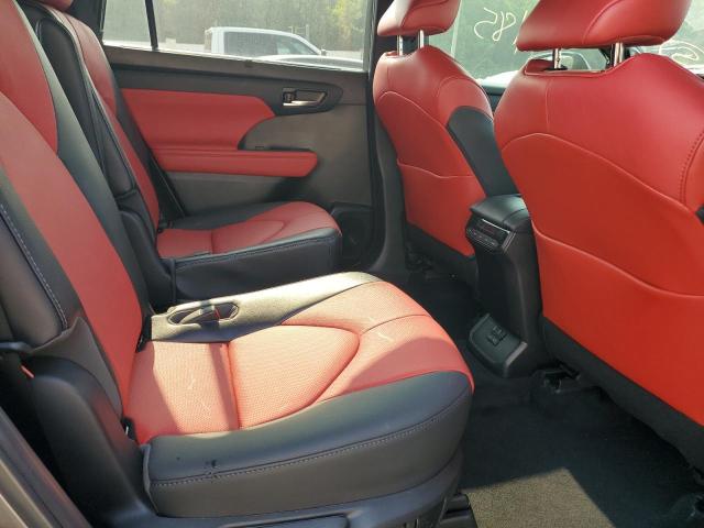 5TDJZRBH9NS221649 Toyota Highlander Xse