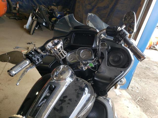 2019 HARLEY-DAVIDSON FLTRU 1HD1KGF11KB620238