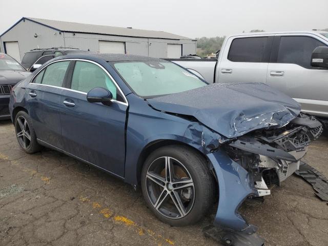 W1K3G4FB3MJ271214 Mercedes-Benz A 220 4matic