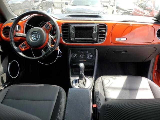 2016 VOLKSWAGEN BEETLE SE - 3VWJ17AT0GM636084