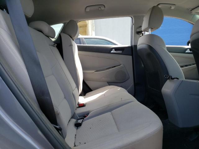 KM8J23A48MU313910 Hyundai TUCSON SE