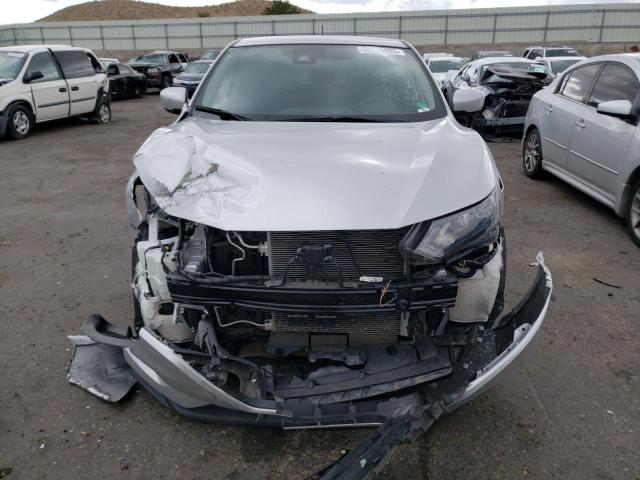 JN1BJ1AW8MW429827 Nissan Rogue Sport S