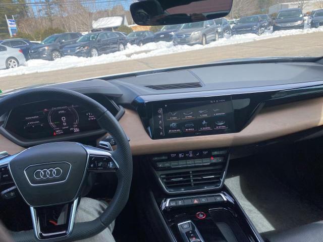 2022 AUDI E-TRON GT - WAUFJBFW1N7004424