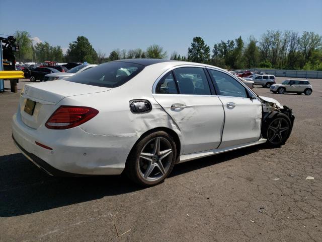 WDDZF4JB3KA551975 2019 MERCEDES-BENZ E-CLASS, photo no. 3