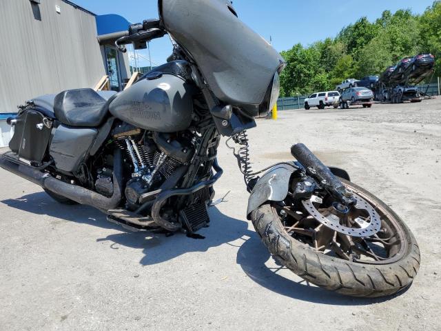 2022 HARLEY-DAVIDSON FLHXST - 1HD1ABL10NB666075