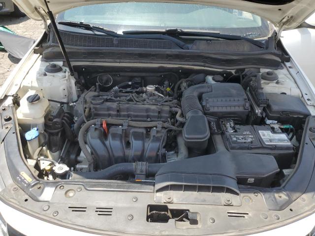 KNAGM4A75F5650764 KIA Optima Lx