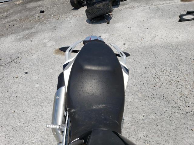 2018 BMW G310 R - WB30G1106JR855934