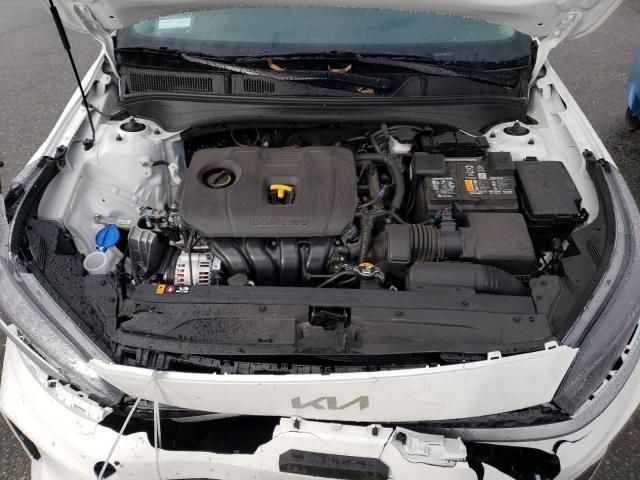 3KPF24AD7PE550925 KIA FORTE LX