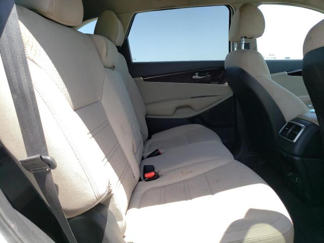 5XYPGDA32JG432126 KIA SORENTO LX